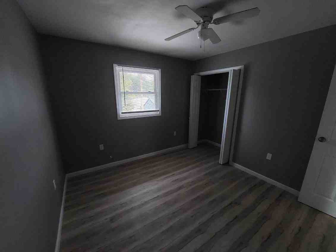 333 S. Steffler AveApt 5 #5 - Photo 5 of 11