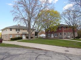 featured image of 1620 S 90th St