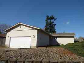 2081 Elmwood Dr S - Photo 1 of 1