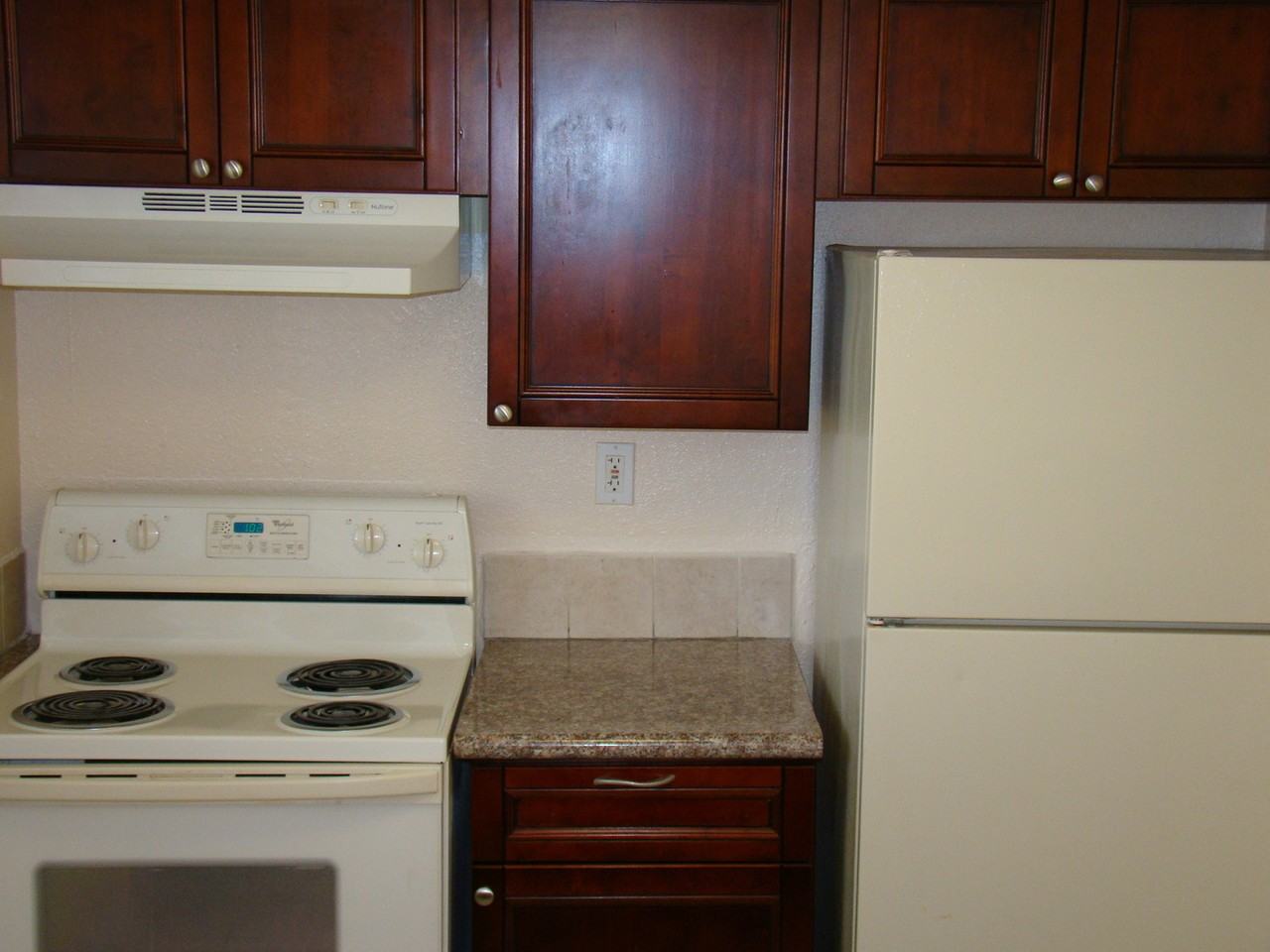 3844 Nw 115th Ave - Photo 5 of 11