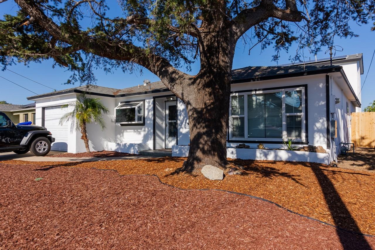 5121 Tipton St #1 - Photo 2 of 25