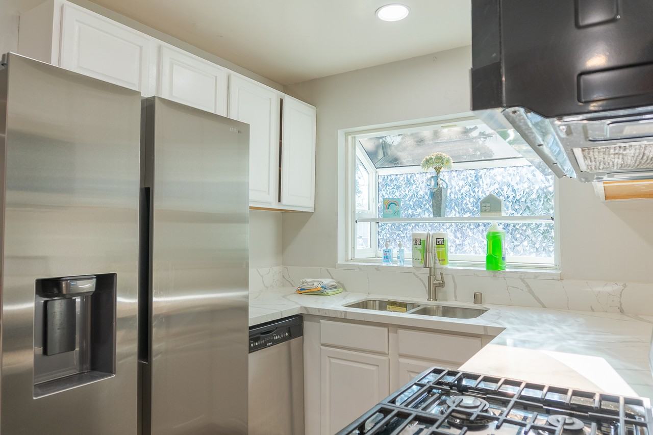 5121 Tipton St #1 - Photo 7 of 25