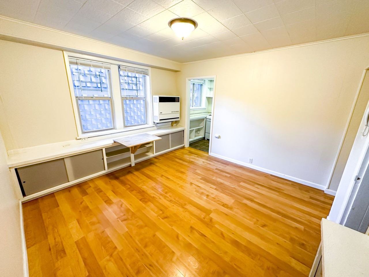 Regis Apartments - Photo 3 of 15