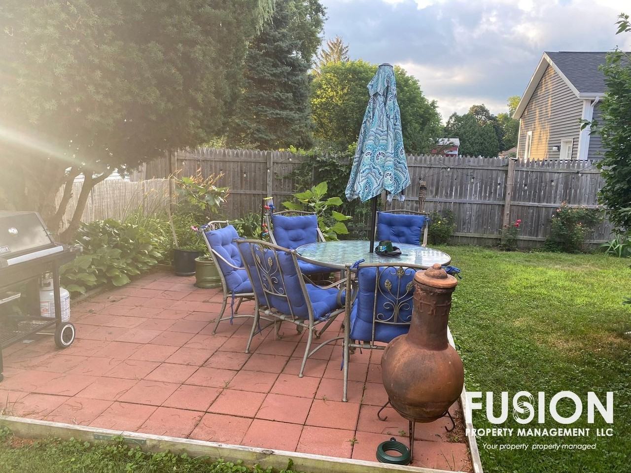 54 Elm St - Photo 6 of 30