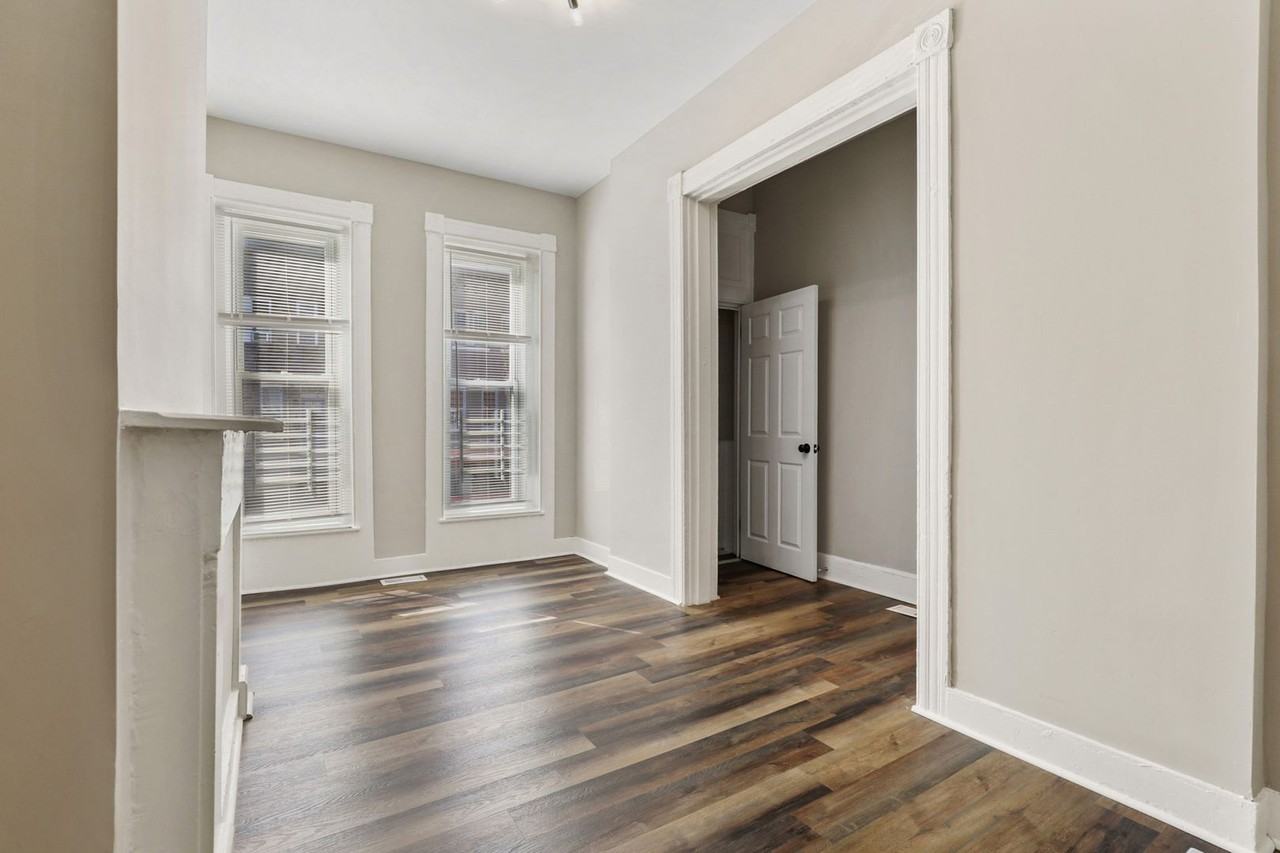 1123 Myrtle Ave - Photo 5 of 19