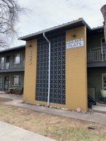 featured image of 125 E Myrtle St