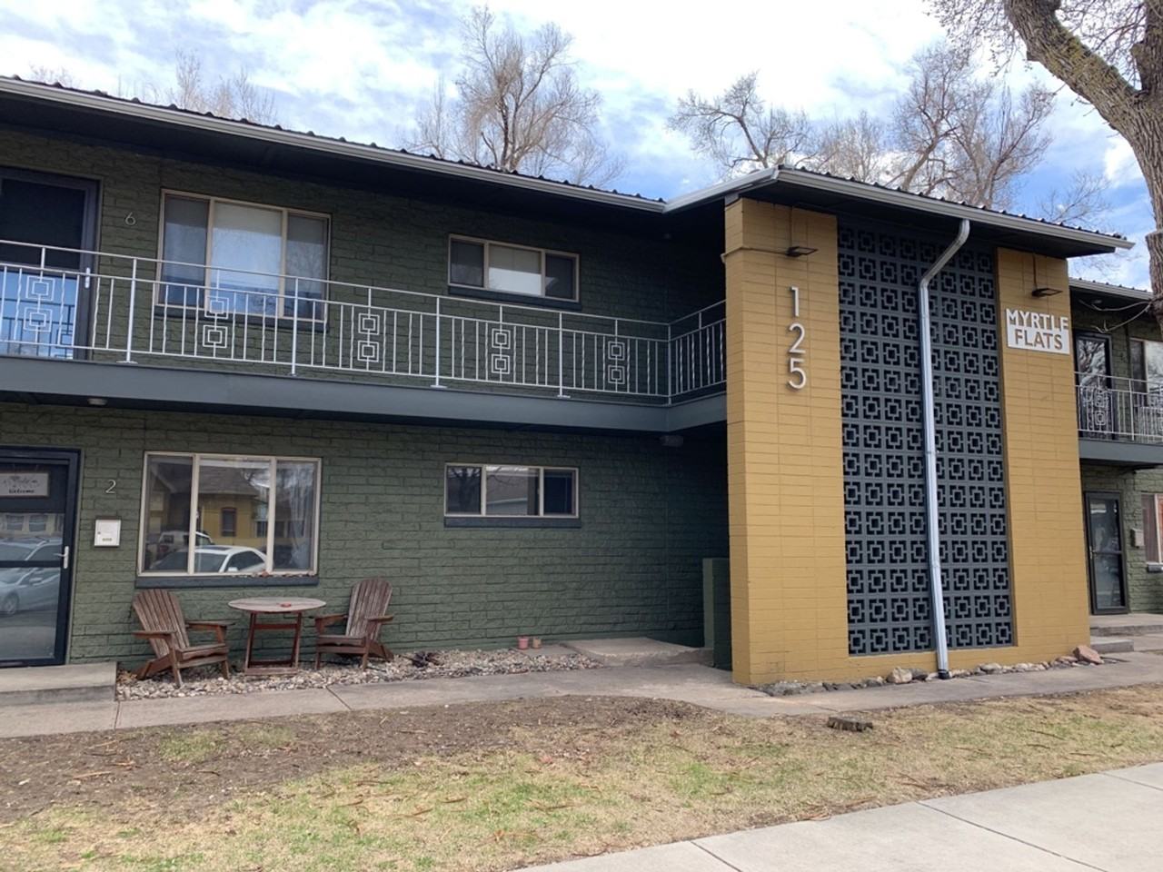 125 E Mrytle Flats - Photo 3 of 6