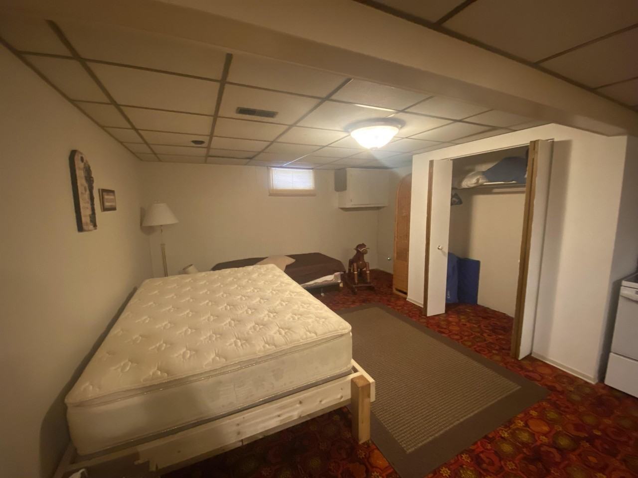 111 Keystone Crt - Photo 3 of 6