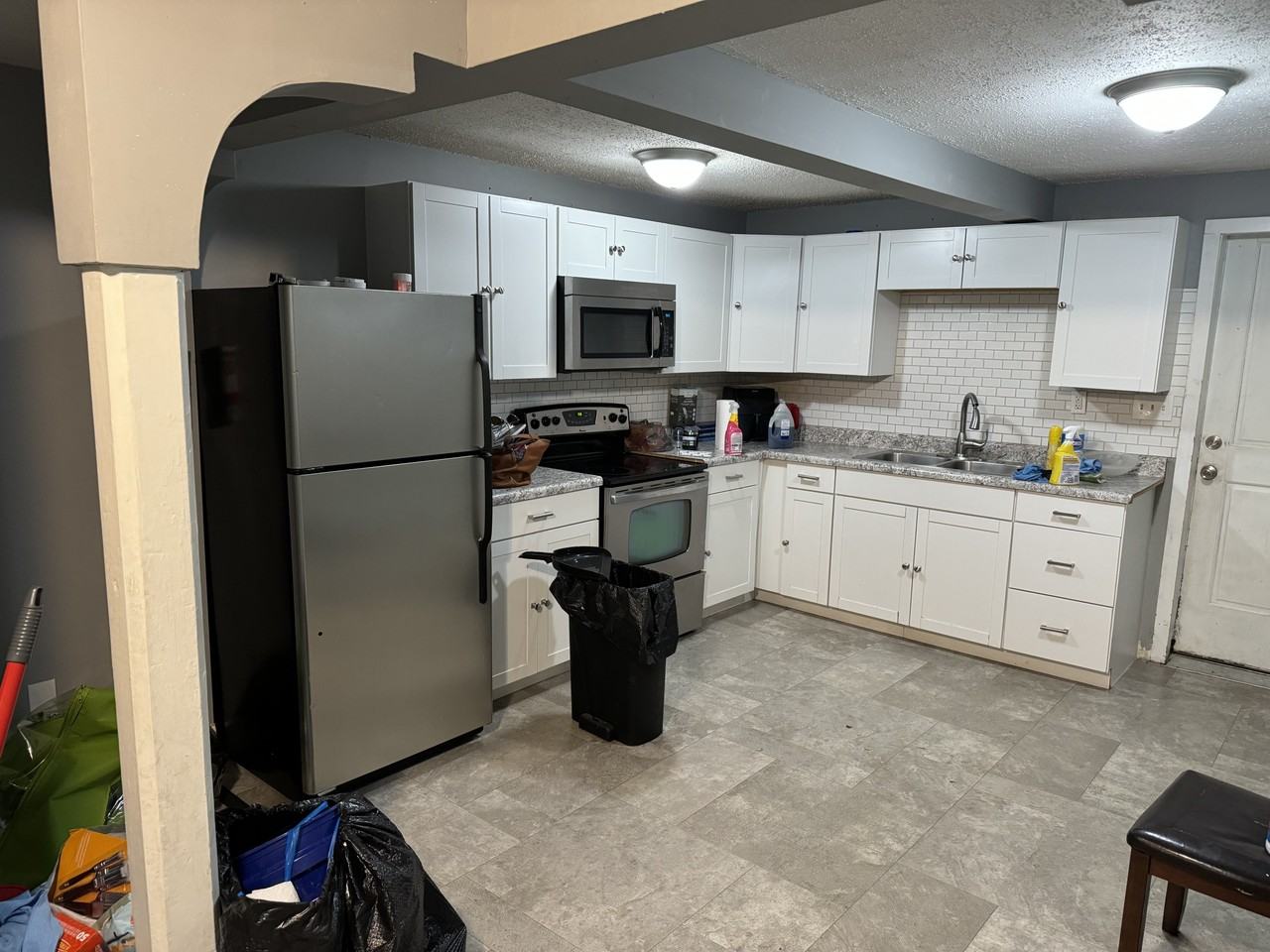 551 Maple St #NA - Photo 3 of 41