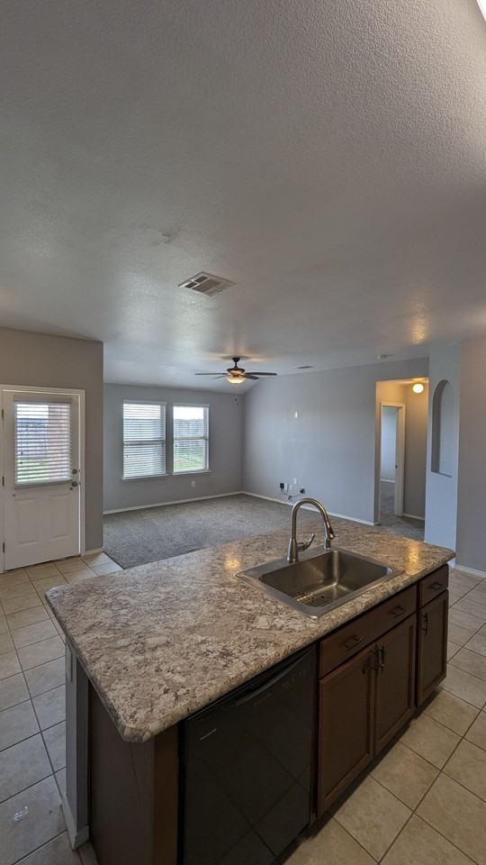 415 Plum Dr #NA - Photo 2 of 18