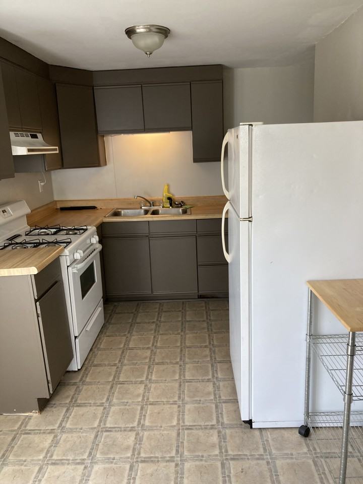 334 Grant St #NA - Photo 2 of 8