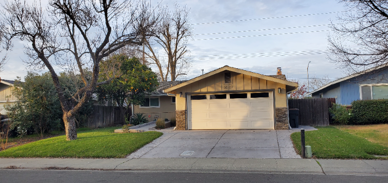 3007 Bryant Pl - Photo 2 of 23