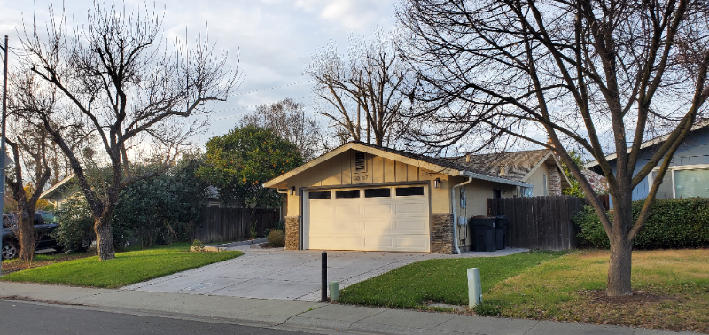 3007 Bryant Pl - Photo 3 of 23