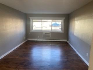 414 E Cedar Ave #414 - Photo 3 of 8