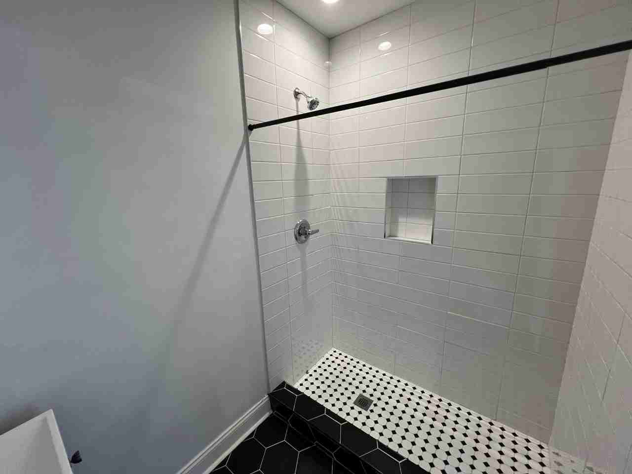 1622 N Bouvier St - Photo 3 of 21