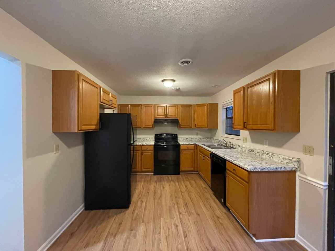 888 Proffitt Springs Rd - Photo 2 of 8