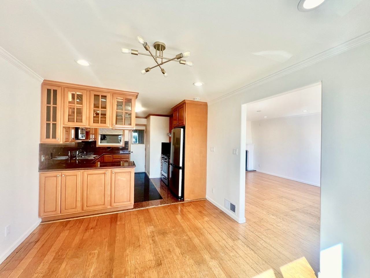 LTBALMAIN - Photo 2 of 44