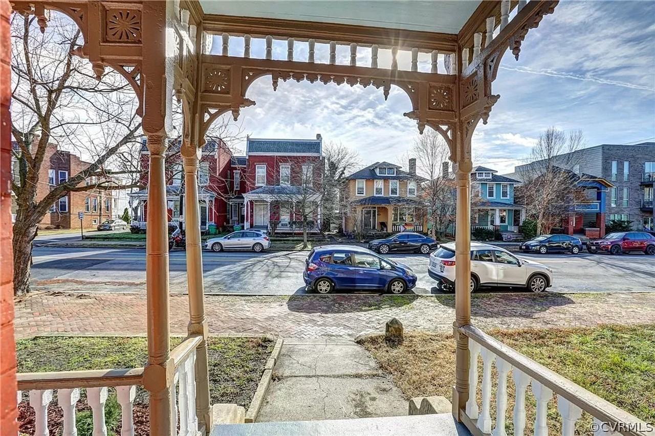 1305 Bainbridge St - Photo 2 of 16