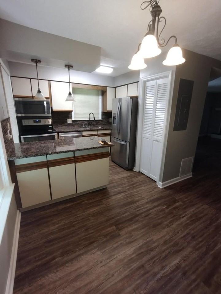 1316 Gray Hawk Rd #A - Photo 3 of 16