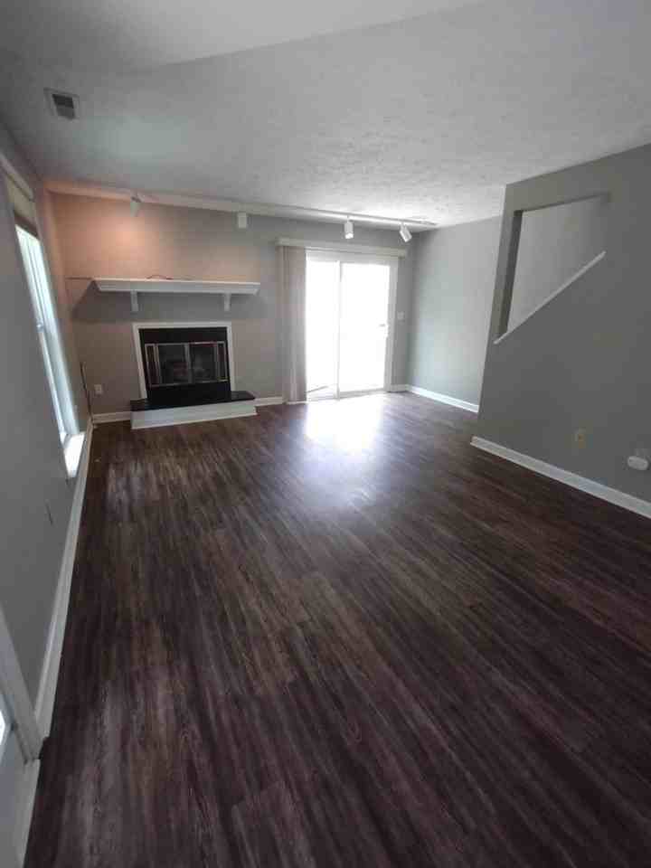 1316 Gray Hawk Rd #A - Photo 5 of 16