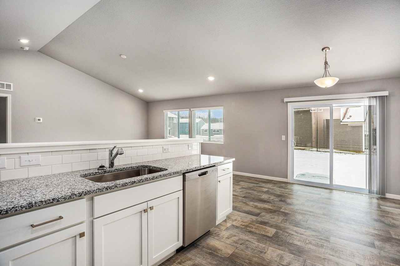 3082 N Sedge Wren Dr Sw - Photo 4 of 17