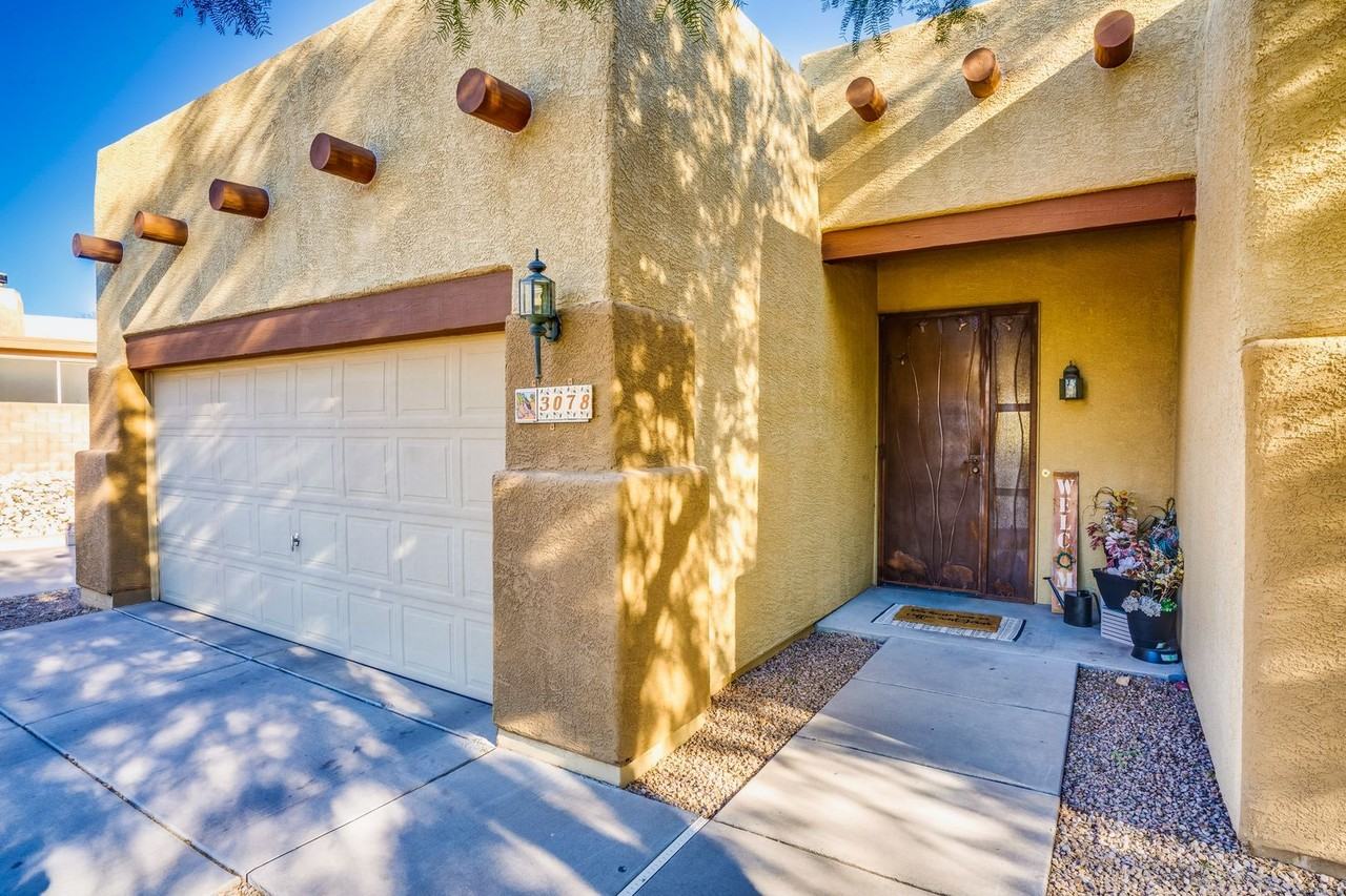 3078 W Desert Bird Ct - Photo 2 of 50