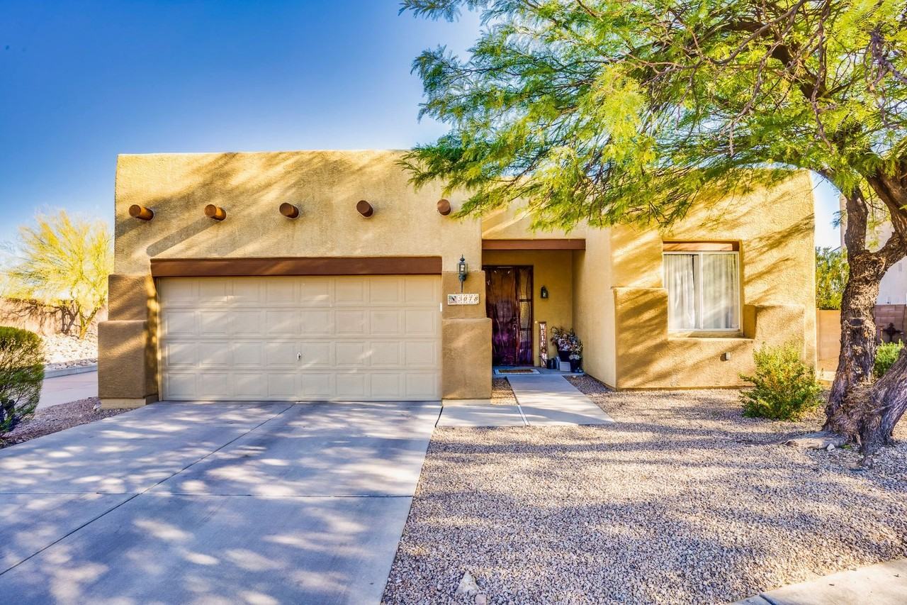 3078 W Desert Bird Ct - Photo 3 of 50