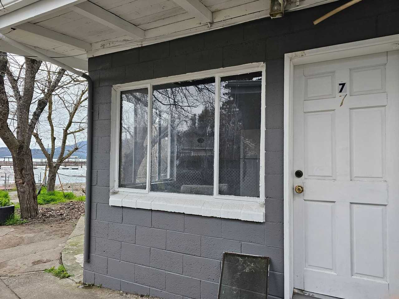 13955 Lakeshore Drive #7