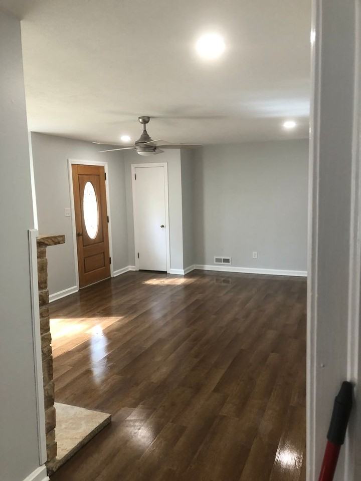 2511 Hillcrest Dr - Photo 2 of 12