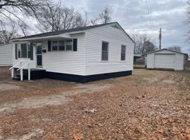 featured image of 165 S Parkview Dr