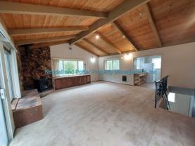 221 El Camino - Photo 1 of 1