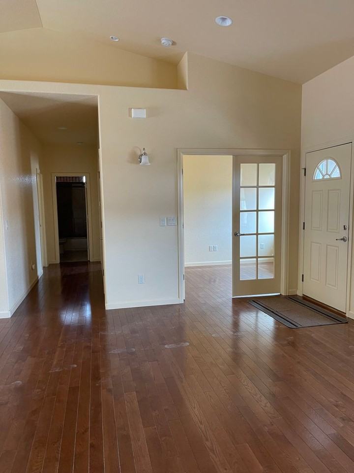 422 Storm Ridge Dr - Photo 7 of 23