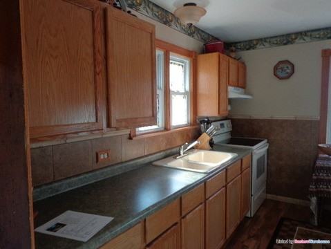 1120 SE 13th St - Photo 2 of 15