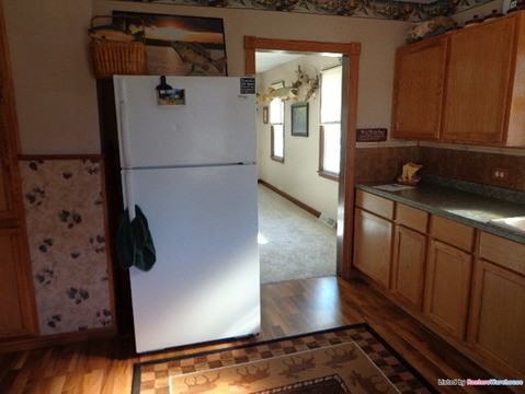 1120 SE 13th St - Photo 3 of 15