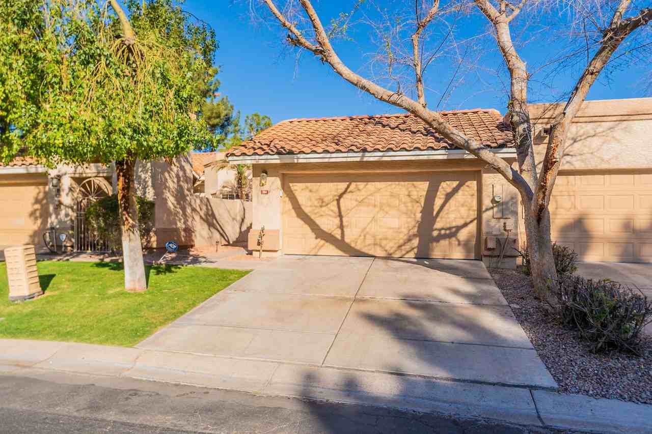 384 W Carmen St - Photo 3 of 31