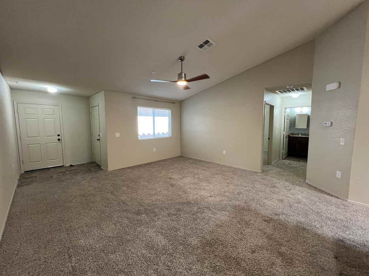 3063 S Todd Ave - Photo 4 of 23