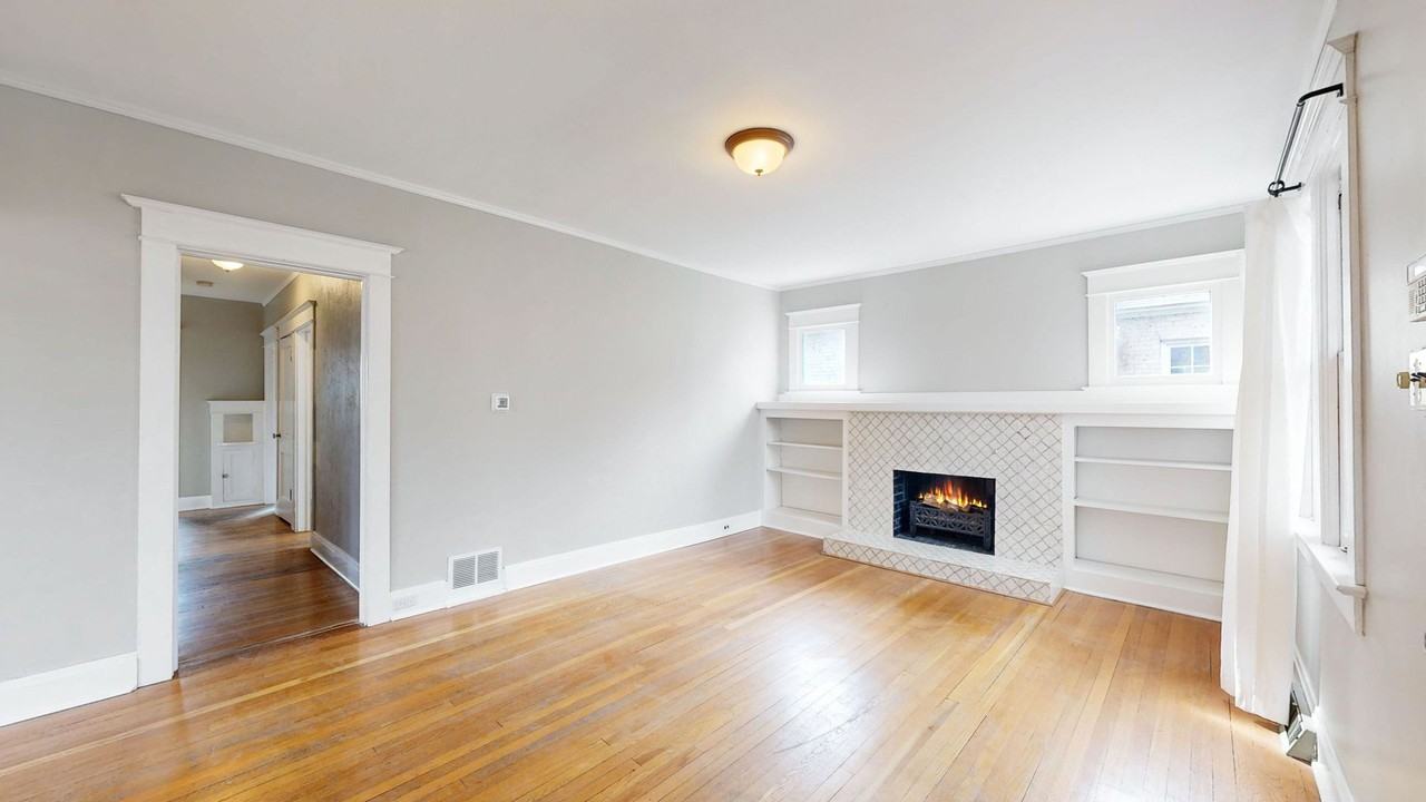 712 Harrison St - Photo 2 of 34