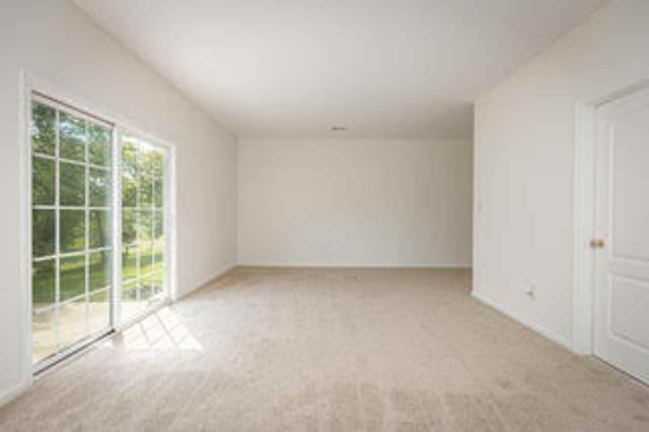 113 Pumpkin Patch Ln - Photo 5 of 30