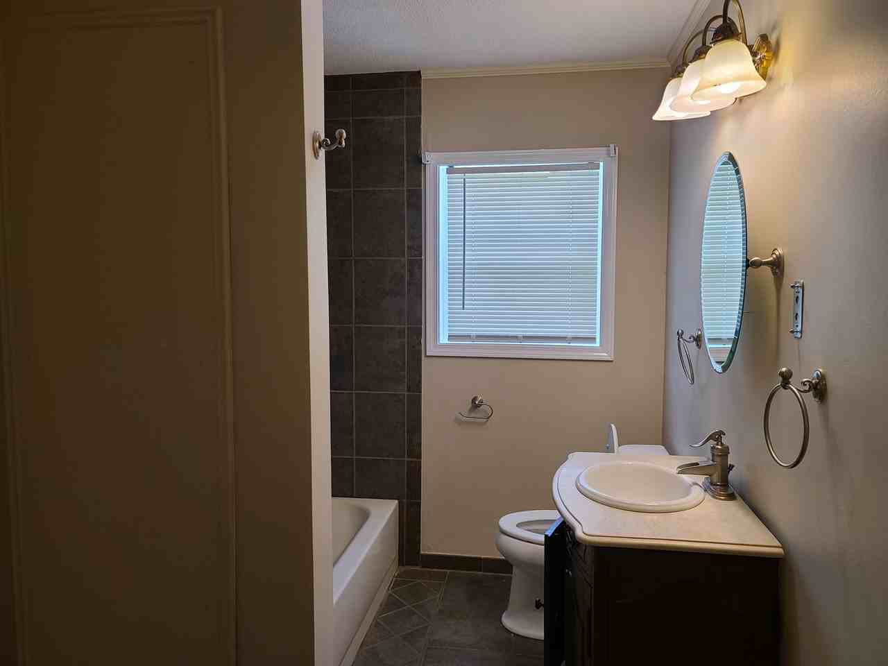 2023 10th St - Photo 6 of 21