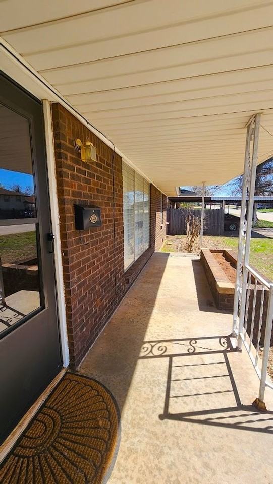 209 W Coe Dr - Photo 5 of 38