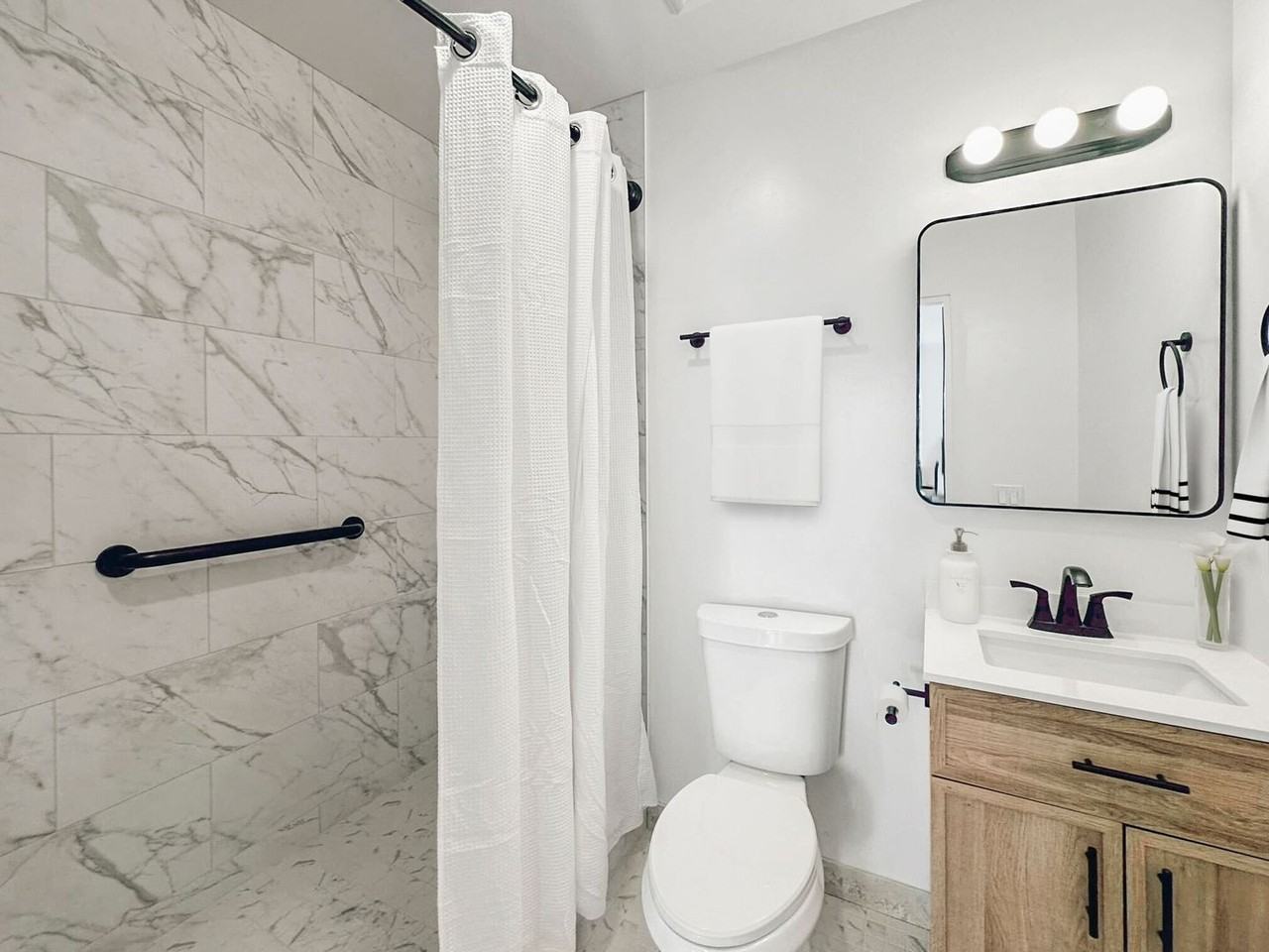 6442 La Paloma St - Photo 4 of 7