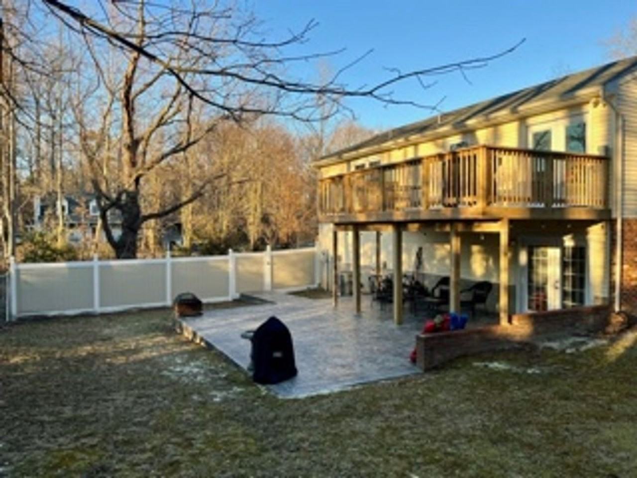 1013 Eastern View Dr - Photo 3 of 17