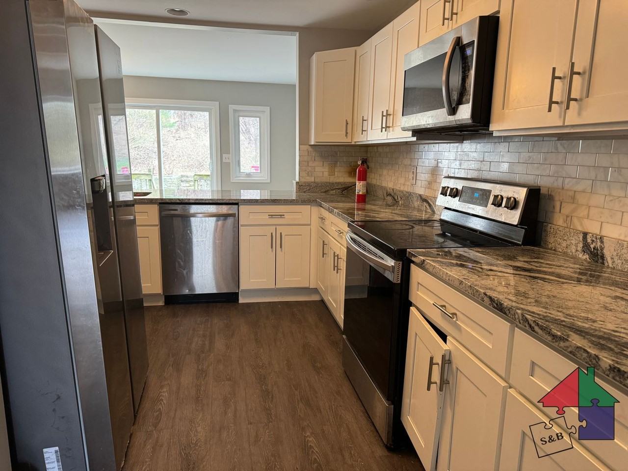 268 Locust Hill Rd - Photo 2 of 14