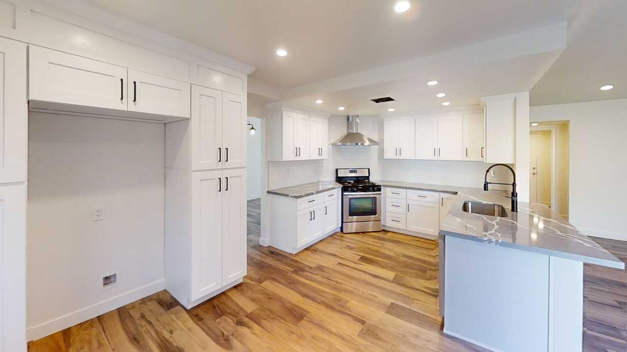 10999 Applewood Lane - Photo 7 of 26