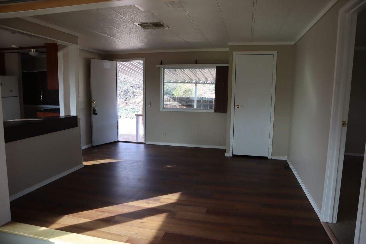 507 S Canyon Vw - Photo 3 of 50