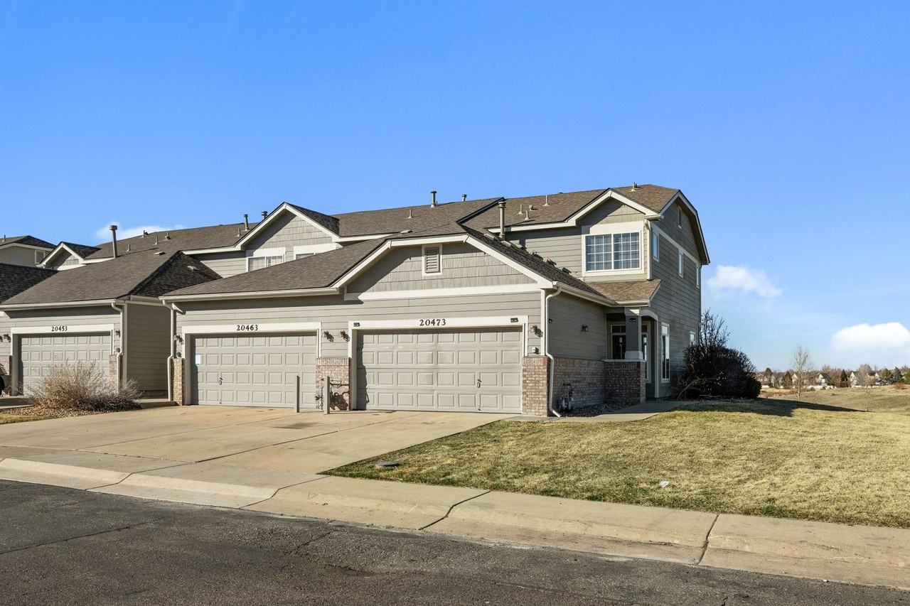 20473 E Quincy Pl - Photo 2 of 33