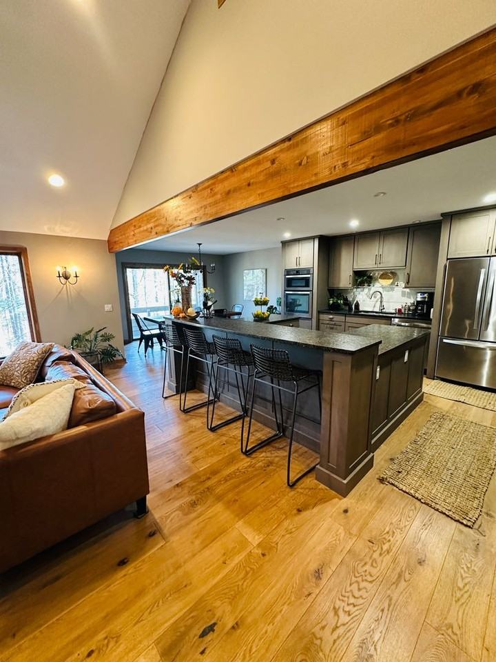 6245 Summit Ct - Photo 5 of 27