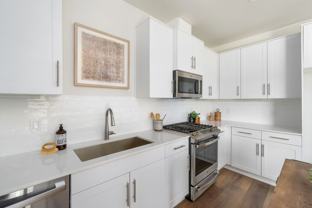 2355 Victoria Avenue - Photo 1 of 1