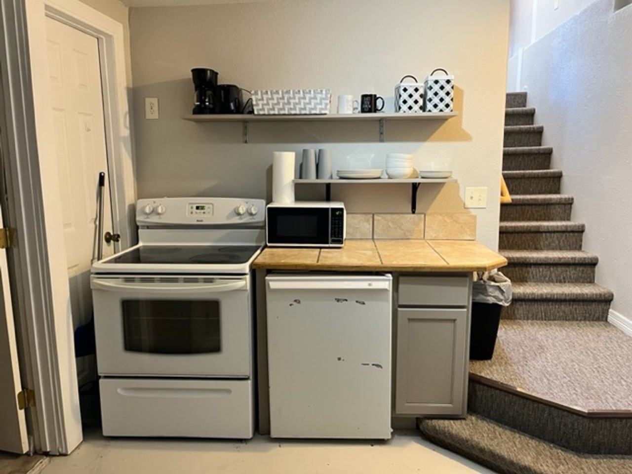 1923 8th Ave. - Photo 2 of 5