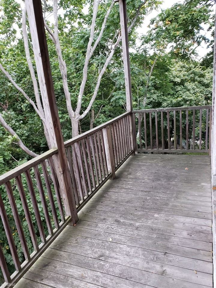 199 Strathmore Rd - Photo 2 of 2